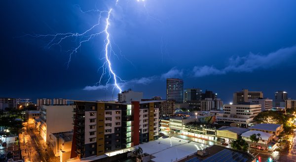 Lightning and Surge protection for electrical and electronic systems to the new British and European Standard BSEN62305